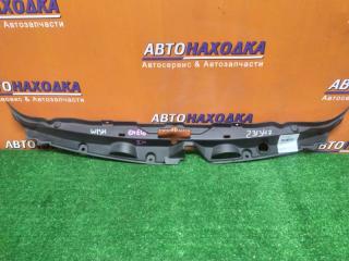 Накладка на рамку радиатора TOYOTA WISH