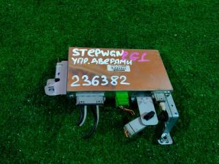 Блок управления дверьми HONDA STEPWGN