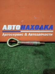 Буксировочный крюк NISSAN BLUEBIRD SYLPHY 2005-2012