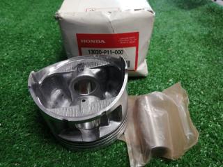 Поршень HONDA ASCOT INNOVA новая Поршень HONDA ASCOT INNOVA