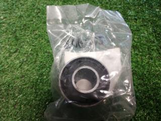 Сайлентблок рычага задний NISSAN BLUEBIRD новая Сайлентблок рычага задний NISSAN BLUEBIRD