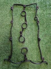 Прокладка крышки клапанов MAZDA новая Прокладка крышки клапанов MAZDA