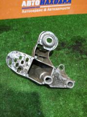 Кронштейн опоры двигателя левый AUDI A6 ALLROAD 2000-2005