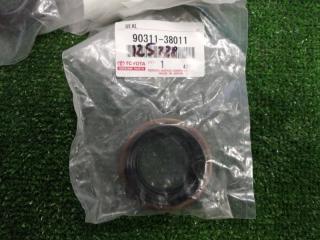 Сальник редуктора задний TOYOTA новая Сальник редуктора задний TOYOTA