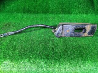 Тяга реактивная передняя правая MITSUBISHI PAJERO IO контрактная Тяга реактивная передняя правая MITSUBISHI PAJERO IO