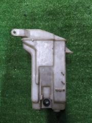 Бачок омывателя TOYOTA IPSUM контрактная Бачок омывателя TOYOTA IPSUM