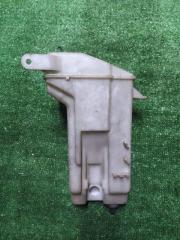 Бачок омывателя TOYOTA IPSUM контрактная Бачок омывателя TOYOTA IPSUM