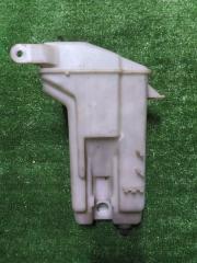 Бачок омывателя TOYOTA IPSUM контрактная Бачок омывателя TOYOTA IPSUM