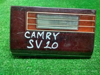 Вставка между стопов правая TOYOTA CAMRY