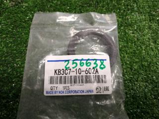 Сальник масляного насоса MAZDA новая Сальник масляного насоса MAZDA