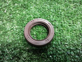 Сальник масляного насоса TOYOTA новая Сальник масляного насоса TOYOTA