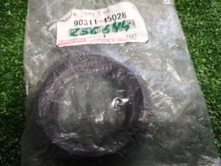 Сальник редуктора TOYOTA новая Сальник редуктора TOYOTA