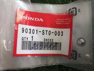 Клипса HONDA новая Клипса HONDA