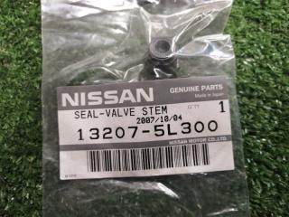 Колпачок маслосъемный NISSAN