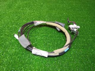 Трос лючка топливного бака TOYOTA IPSUM 2003-2009