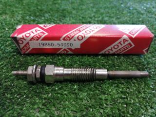 Свеча накаливания TOYOTA новая Свеча накаливания TOYOTA
