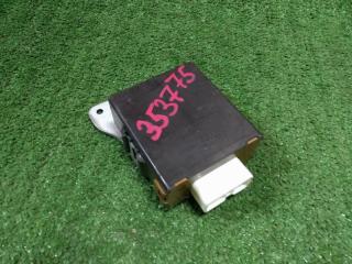 Блок управления TOYOTA CARINA 10.1993