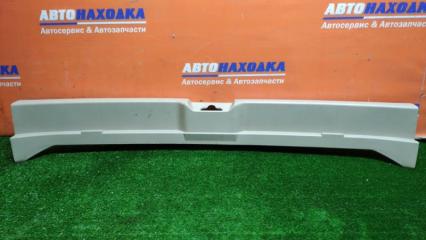 Накладка багажника задняя TOYOTA IPSUM 2003-2009