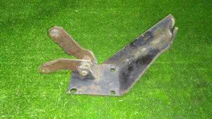 Кронштейн MITSUBISHI CANTER 1996 контрактная Кронштейн MITSUBISHI CANTER 1996