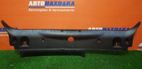 Накладка багажника задняя BMW 750i 03.2008