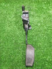 Педаль TOYOTA PRIUS 11.2010