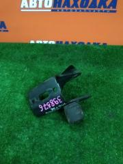 Кронштейн опоры двигателя передний TOYOTA AVENSIS 11.2004