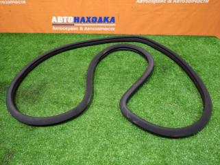 Уплотнитель двери MERCEDES-BENZ C240 03.2001-02.2004 контрактная Уплотнитель двери MERCEDES-BENZ C240 03.2001-02.2004