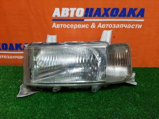 Фара передняя левая TOYOTA BB 2000-2005