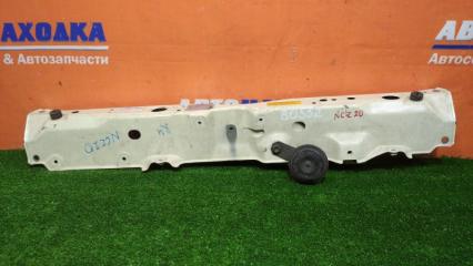 Рамка радиатора передняя TOYOTA RAUM 2003-2011