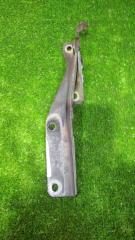 Запчасть петля капота передняя левая SUBARU FORESTER 2002-2007