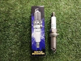 Свеча зажигания новая Свеча зажигания