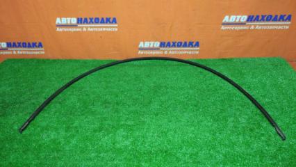 Молдинг на крышу левый TOYOTA RACTIS 2005-2010