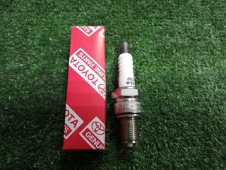 Свеча зажигания TOYOTA новая Свеча зажигания TOYOTA