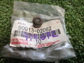 Колпачок маслосъемный TOYOTA