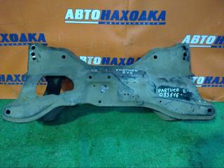 Балка поперечная передняя HONDA PARTNER