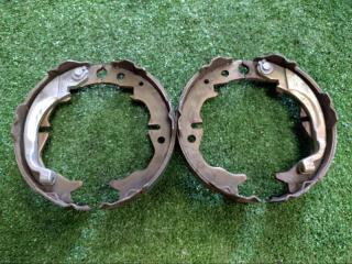 Колодки тормозные задние TOYOTA PROGRES