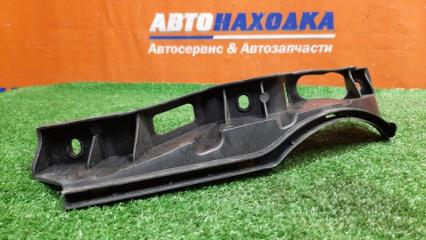 Запчасть клипса бампера передняя правая VOLKSWAGEN PASSAT VARIANT 03.2005-12.2010