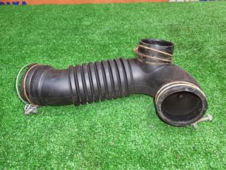 Патрубок воздушного фильтра TOYOTA LITE ACE NOAH 1996-1998