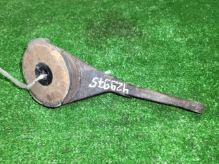 Кронштейн редуктора передний правый TOYOTA LITE ACE NOAH 1996-1998