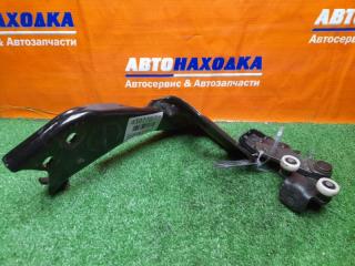 Петля двери задняя правая HONDA FREED 2008-2011