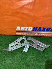 Крепление магнитофона TOYOTA MARK II 1998-2000 контрактная Крепление магнитофона TOYOTA MARK II 1998-2000