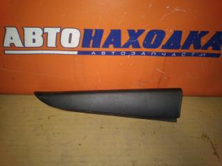Уголок двери передний правый TOYOTA VOXY