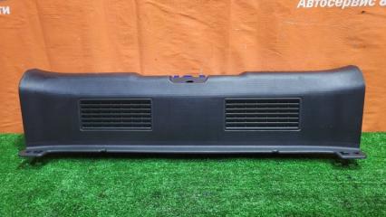 Накладка на порог багажника задняя HONDA FIT 2001-2004 контрактная Накладка на порог багажника задняя HONDA FIT 2001-2004