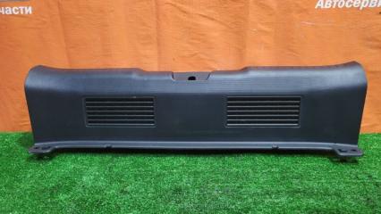 Накладка на порог багажника задняя HONDA FIT 2001-2004 контрактная Накладка на порог багажника задняя HONDA FIT 2001-2004