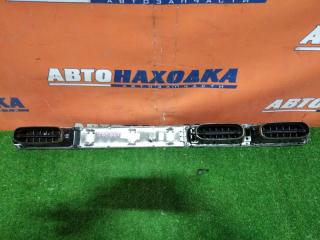 Накладка VOLVO V70 04.01.2008