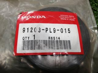 Сальник редуктора HONDA новая Сальник редуктора HONDA