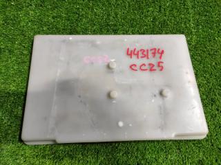 Полка под аккумулятор NISSAN SERENA