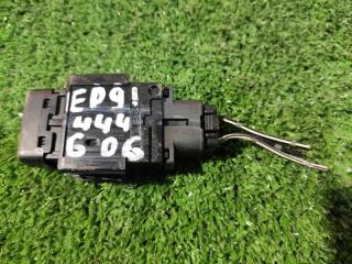 Кнопка обогрева заднего стекла TOYOTA STARLET