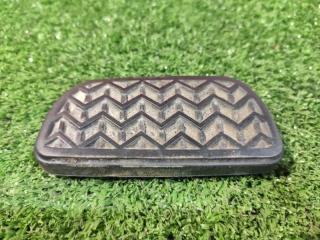 Накладка на педаль TOYOTA PRIUS контрактная Накладка на педаль TOYOTA PRIUS