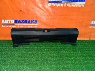 Накладка на порог багажника HONDA FIT 2001-2007 контрактная Накладка на порог багажника HONDA FIT 2001-2007